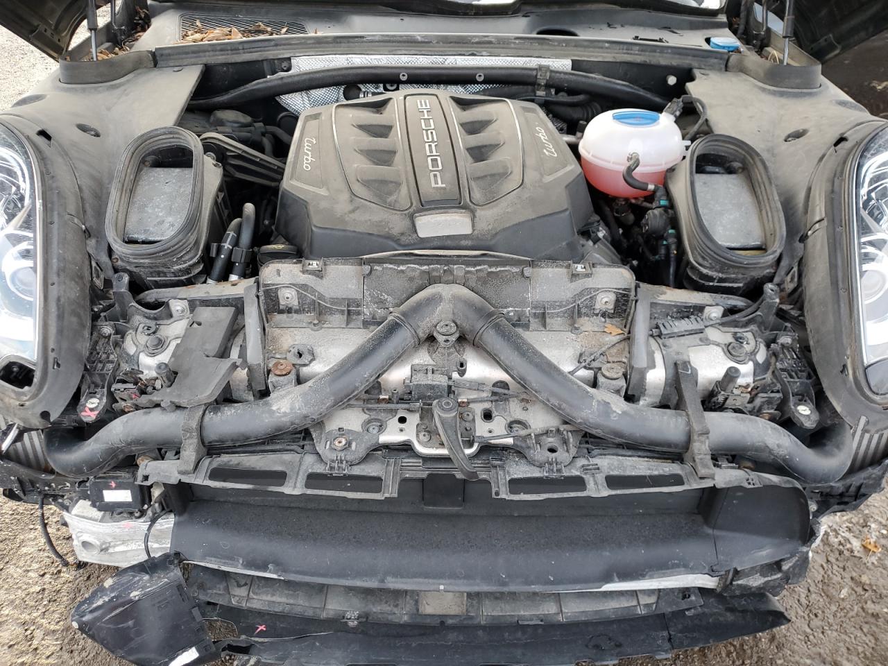 2017 Porsche Macan Turbo VIN: WP1AF2A55HLB61820 Lot: 86768295