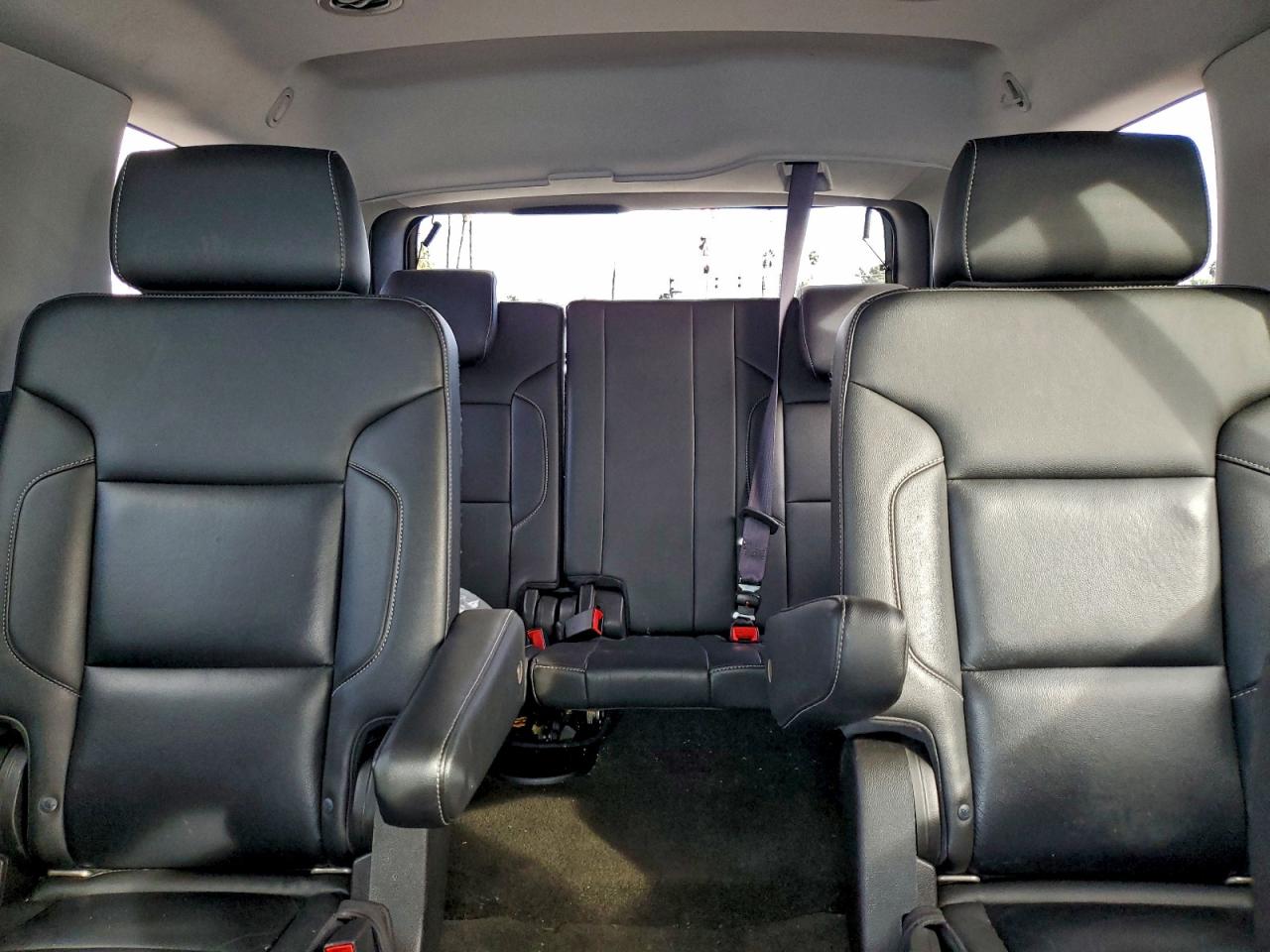 2017 Chevrolet Tahoe C1500 Lt VIN: 1GNSCBKC3HR328255 Lot: 93781845