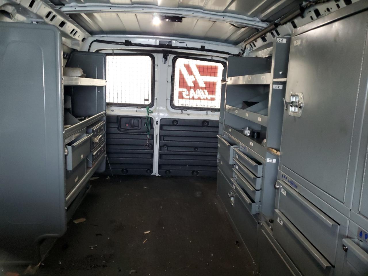 2016 GMC Savana G2500 VIN: 1GTW7AFF8G1228405 Lot: 92184555