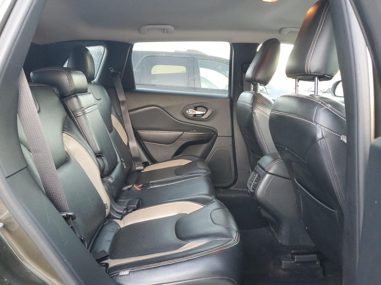 2014 Jeep Cherokee Latitude VIN: 1C4PJMCB2EW299916 Lot: 92873645