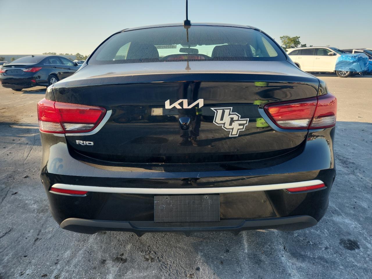 2023 Kia Rio Lx VIN: 3KPA24AD1PE586944 Lot: 93268295