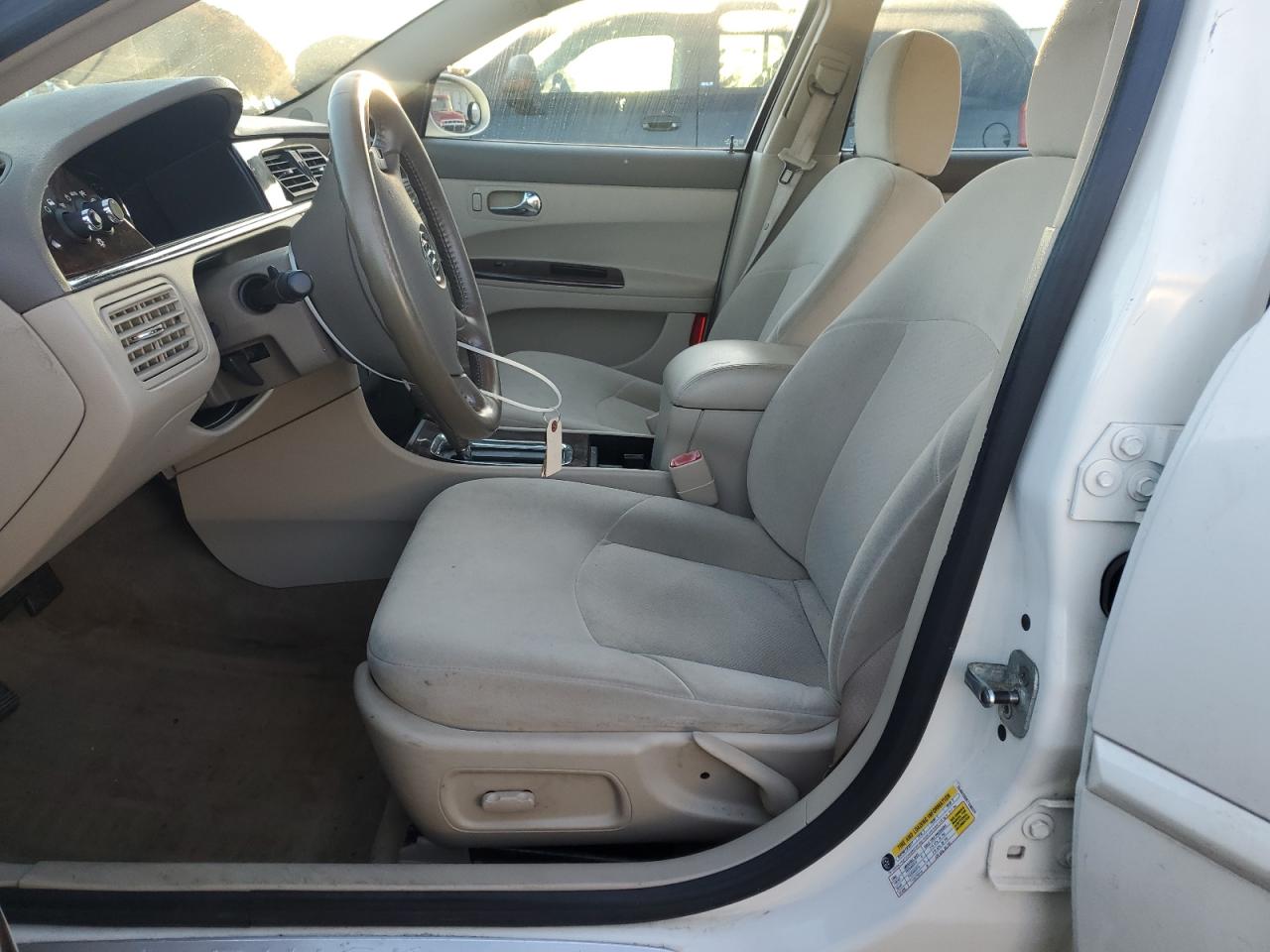 2007 Buick Lacrosse Cx VIN: 2G4WC552671240379 Lot: 92506375