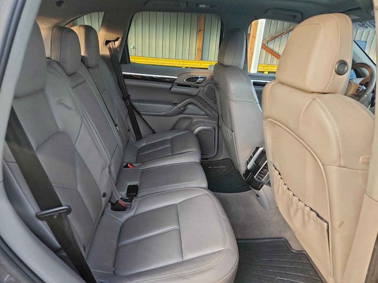 2013 Porsche Cayenne S VIN: WP1AB2A24DLA81954 Lot: 94791275