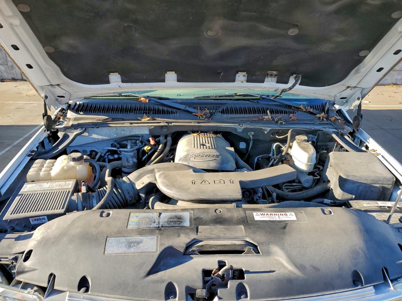 2004 Chevrolet Suburban C1500 VIN: 1GNEC16Z64J149092 Lot: 94563445