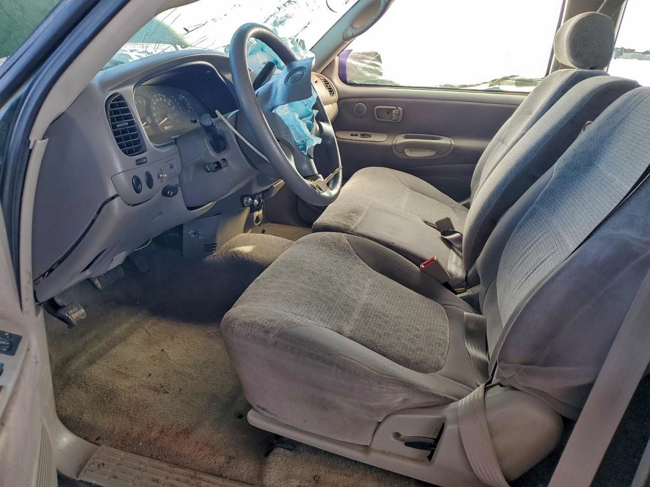 2001 Toyota Tundra Access Cab Limited VIN: 5TBBT48151S162699 Lot: 91017535