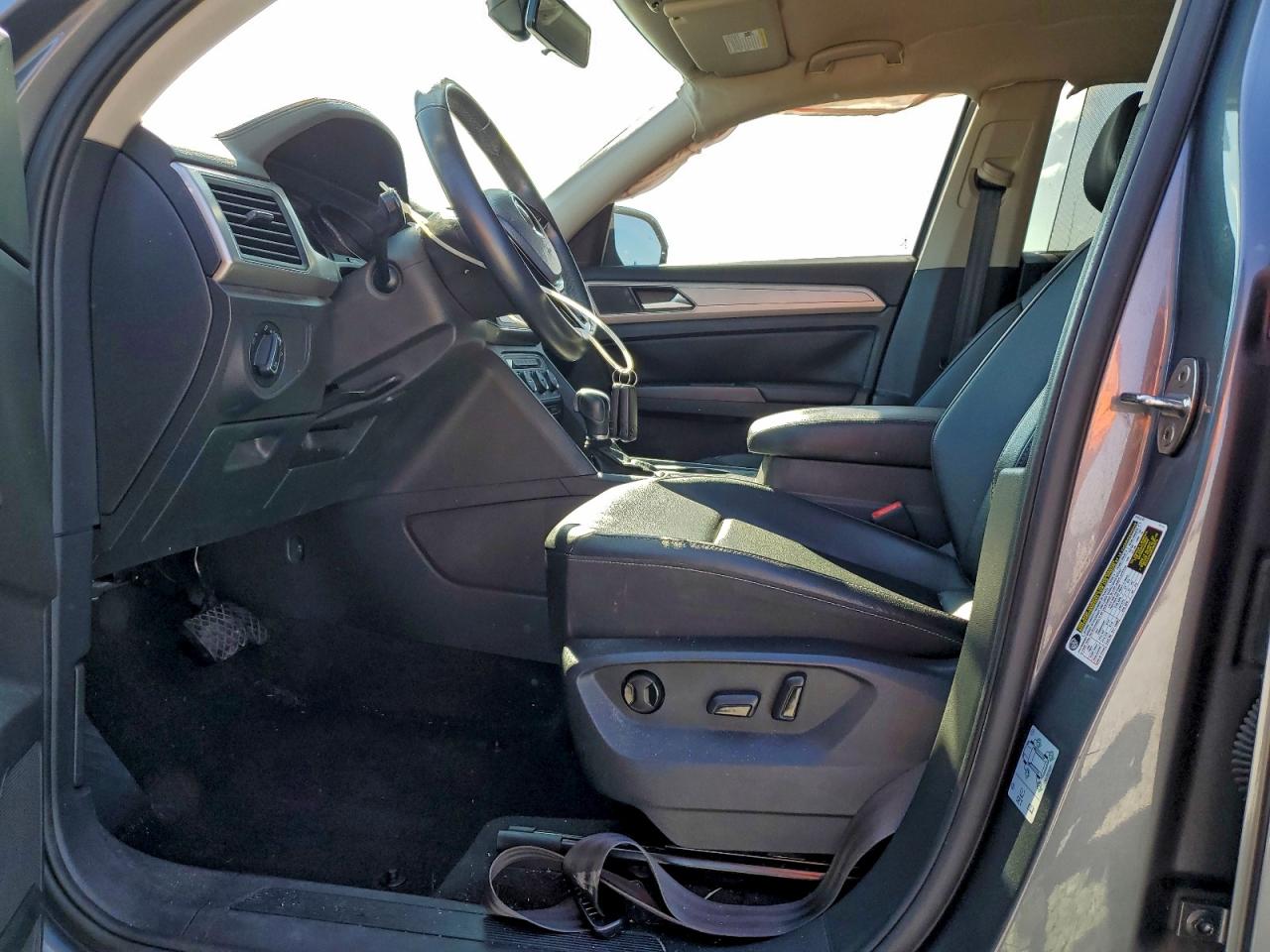 2019 Volkswagen Atlas Se VIN: 1V2DP2CA3KC581748 Lot: 94225795