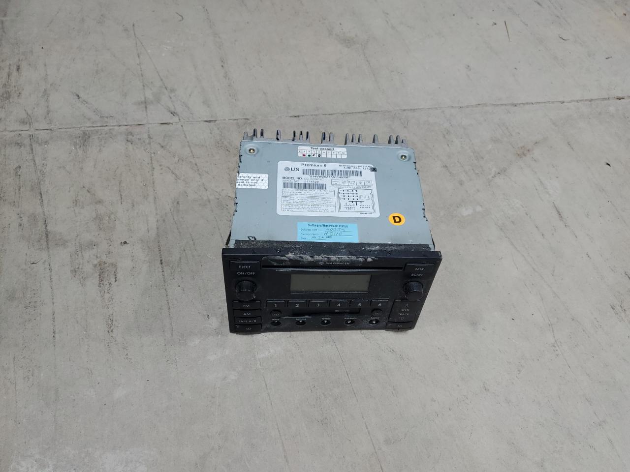 2002 Volkswagen Passat Glx VIN: WVWWH63BX2E370090 Lot: 92849745