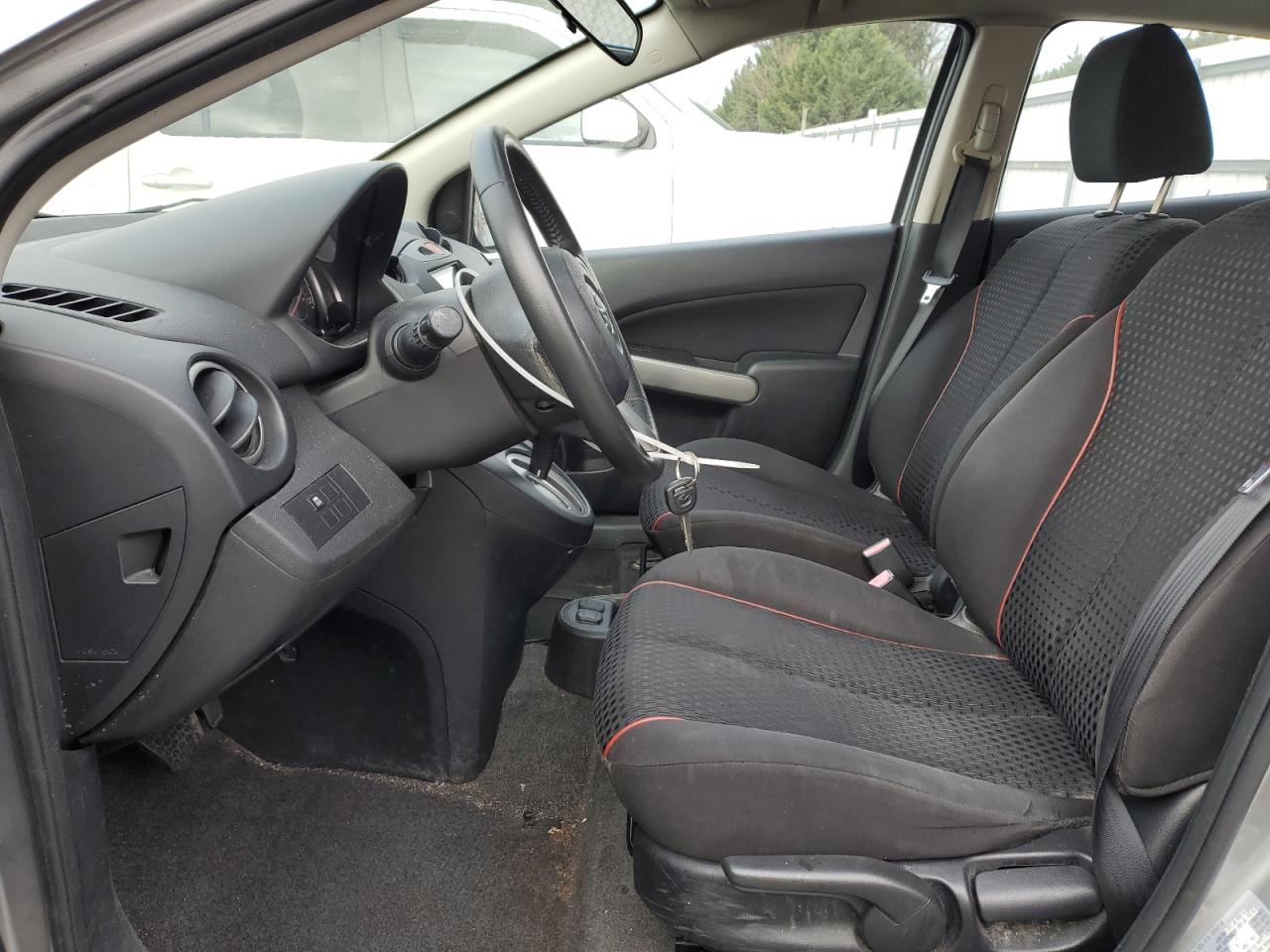 2011 Mazda Mazda2 VIN: JM1DE1HZ0B0112330 Lot: 92316565