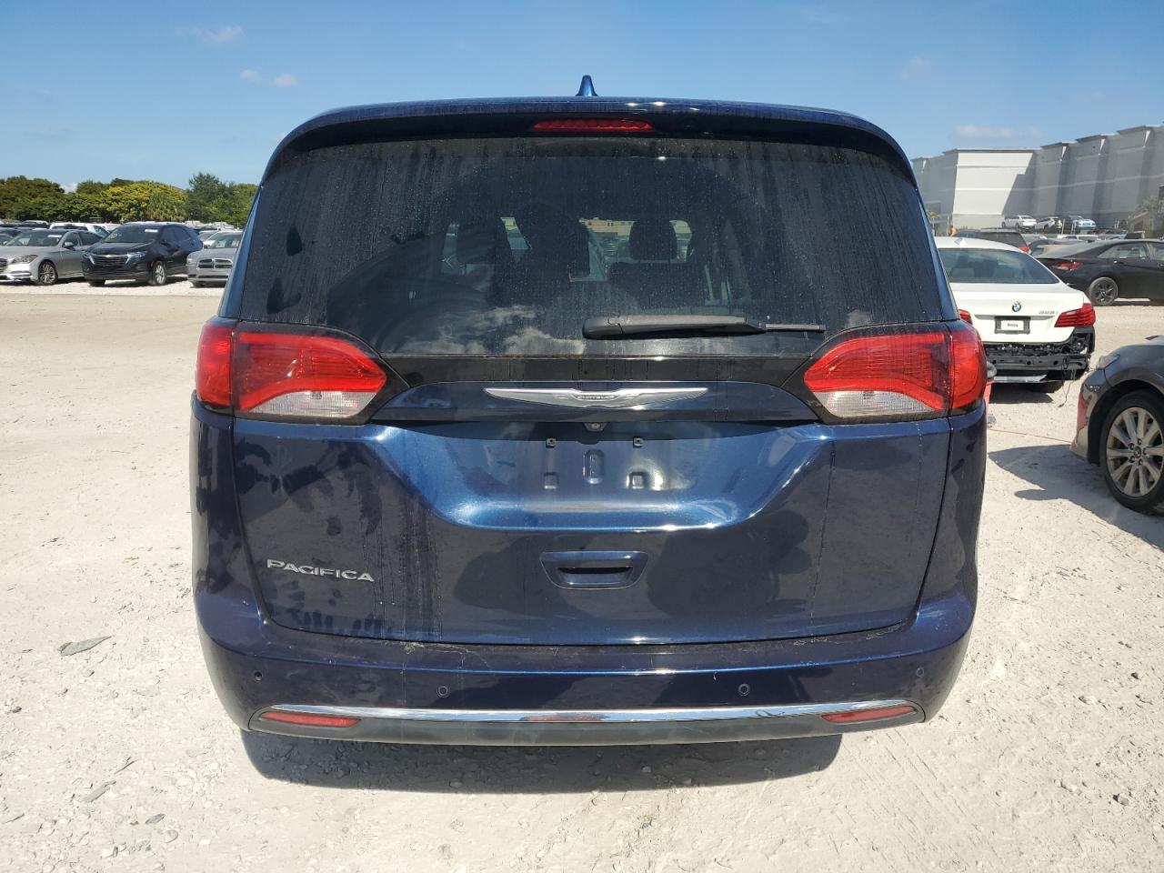 2017 Chrysler Pacifica Touring L Plus VIN: 2C4RC1EG6HR578664 Lot: 92993145