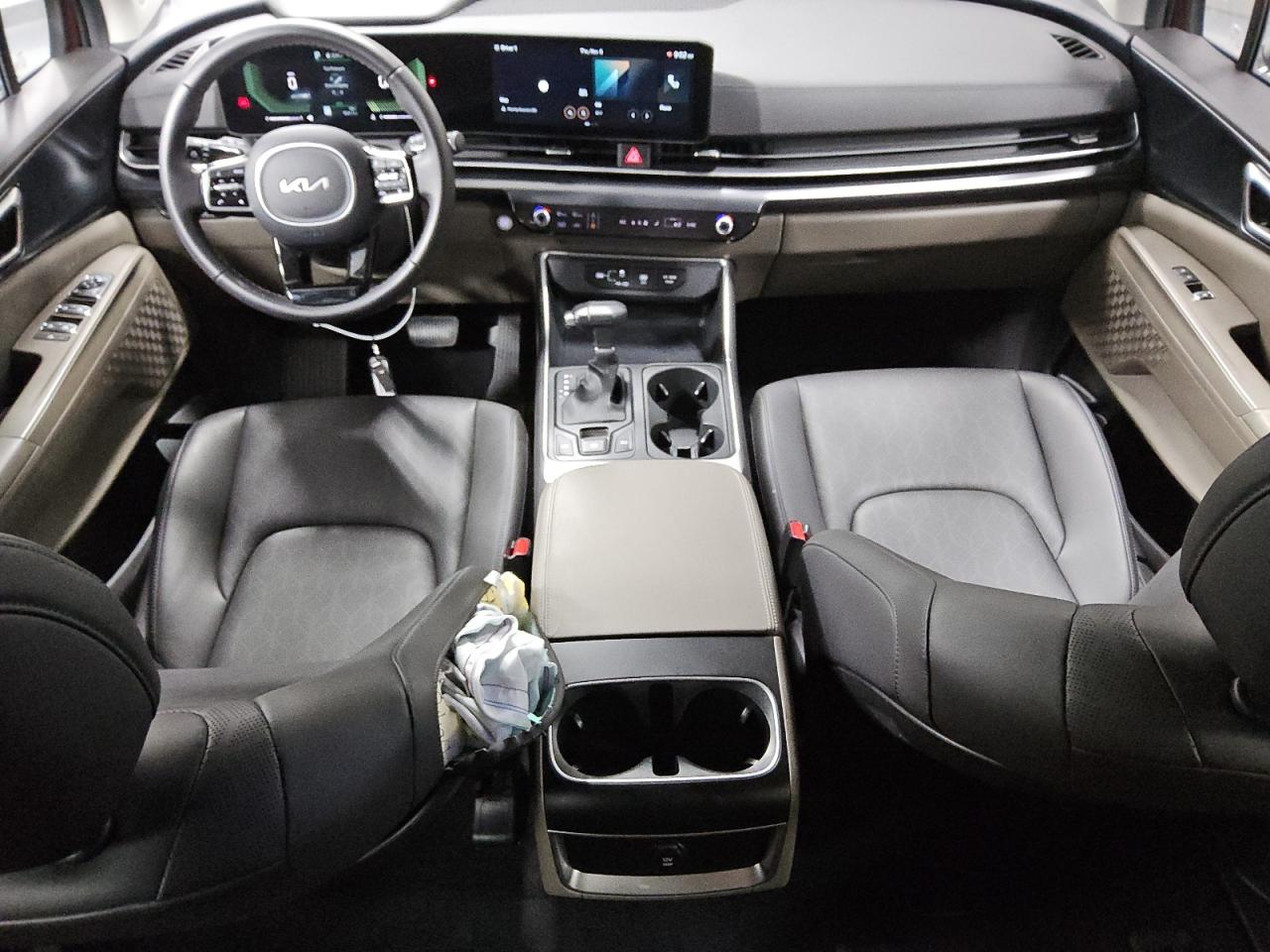 2025 Kia Carnival Lx VIN: KNDNB5K34S6533733 Lot: 91716245