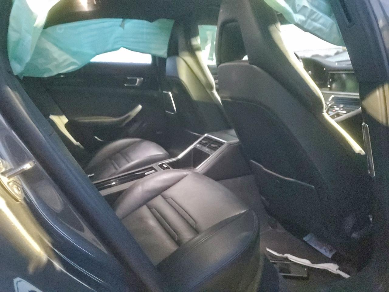 2017 Porsche Panamera 2 VIN: WP0AA2A7XHL101002 Lot: 95012725