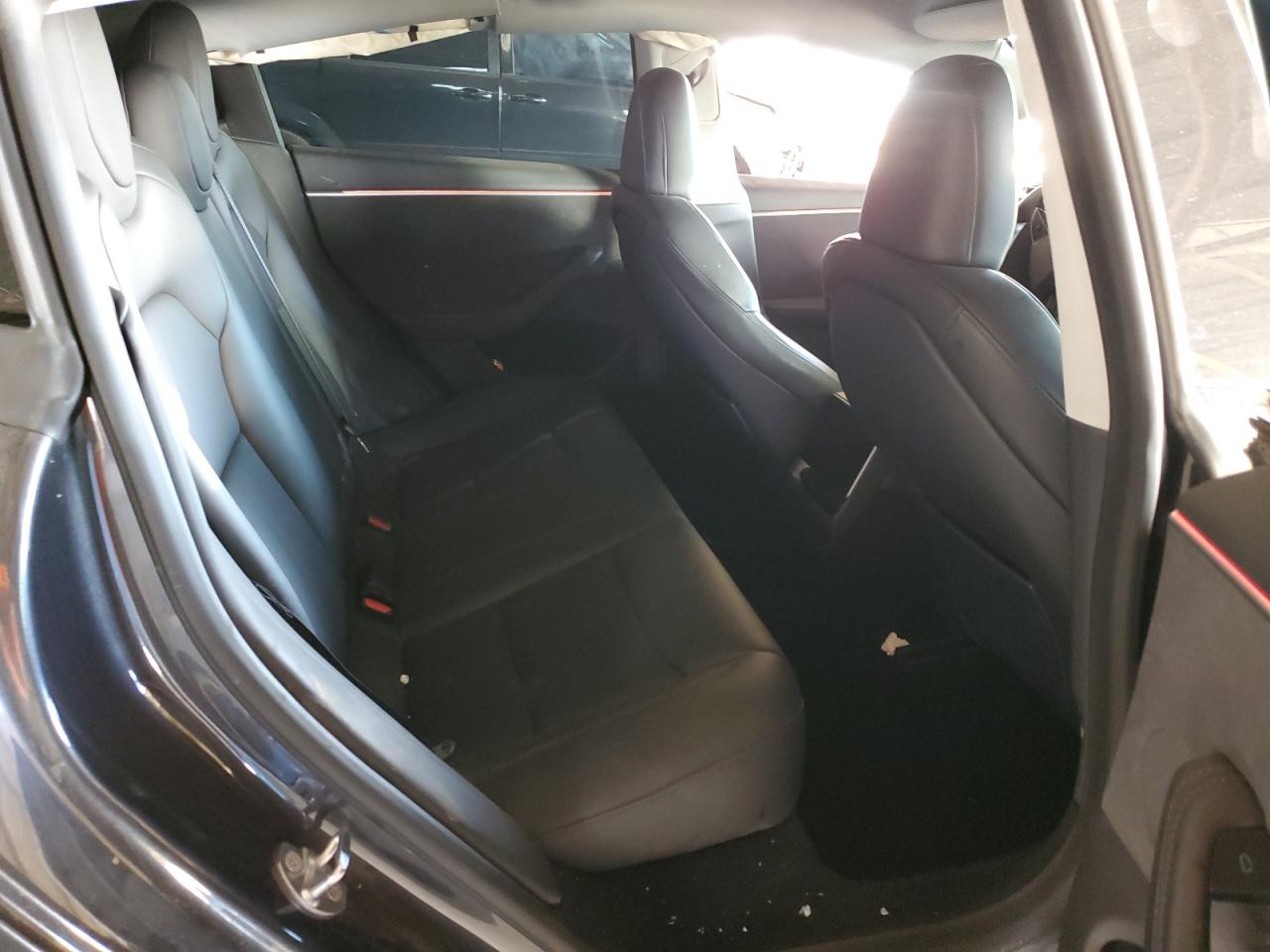 2025 Tesla Model 3 VIN: 5YJ3E1EB0SF902280 Lot: 92741225