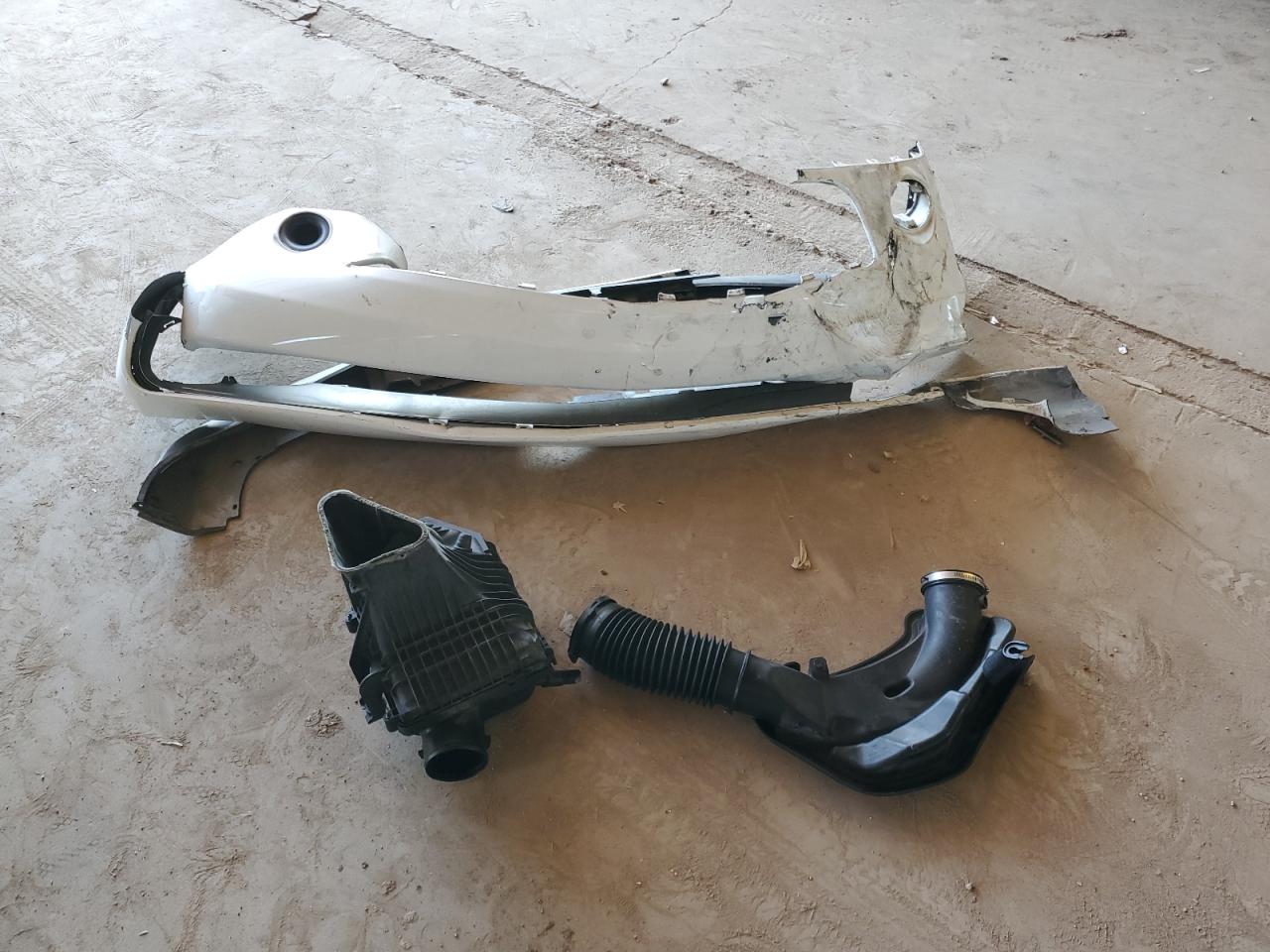 2015 Dodge Challenger Sxt VIN: 2C3CDZAG6FH821470 Lot: 92068875