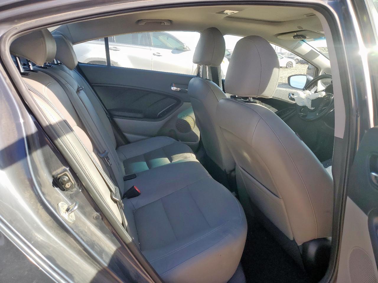 2015 Kia Forte Ex VIN: KNAFZ4A82F5282579 Lot: 92327515