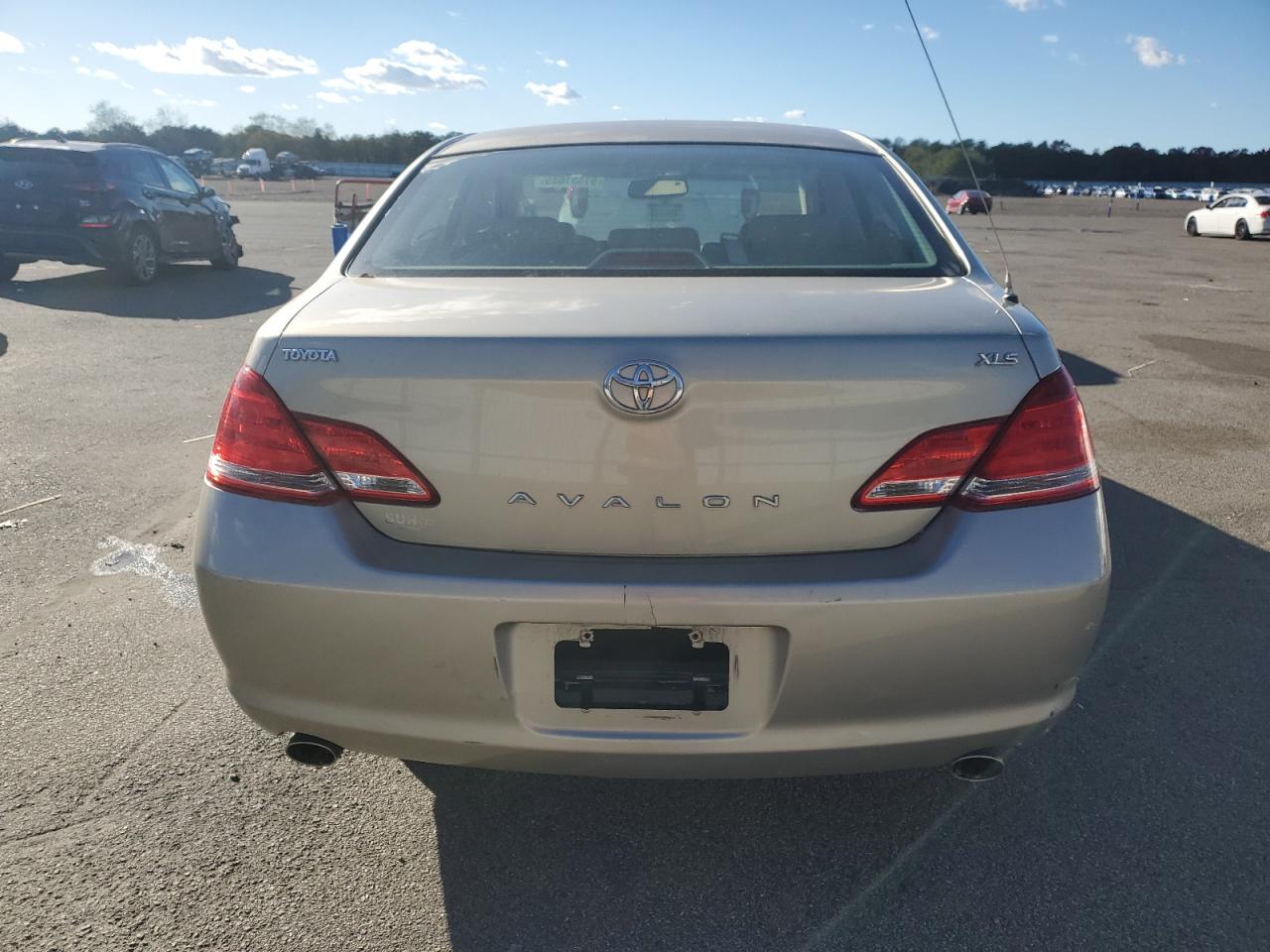 2005 Toyota Avalon Xl VIN: 4T1BK36B85U028170 Lot: 91531085