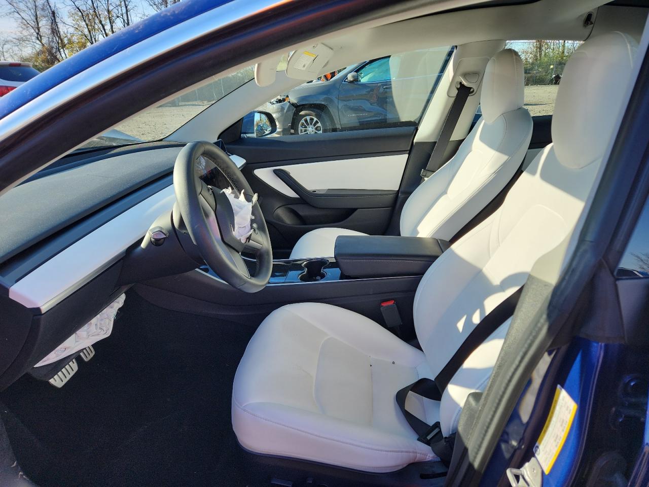 2020 Tesla Model 3 VIN: 5YJ3E1EC3LF624615 Lot: 92585655