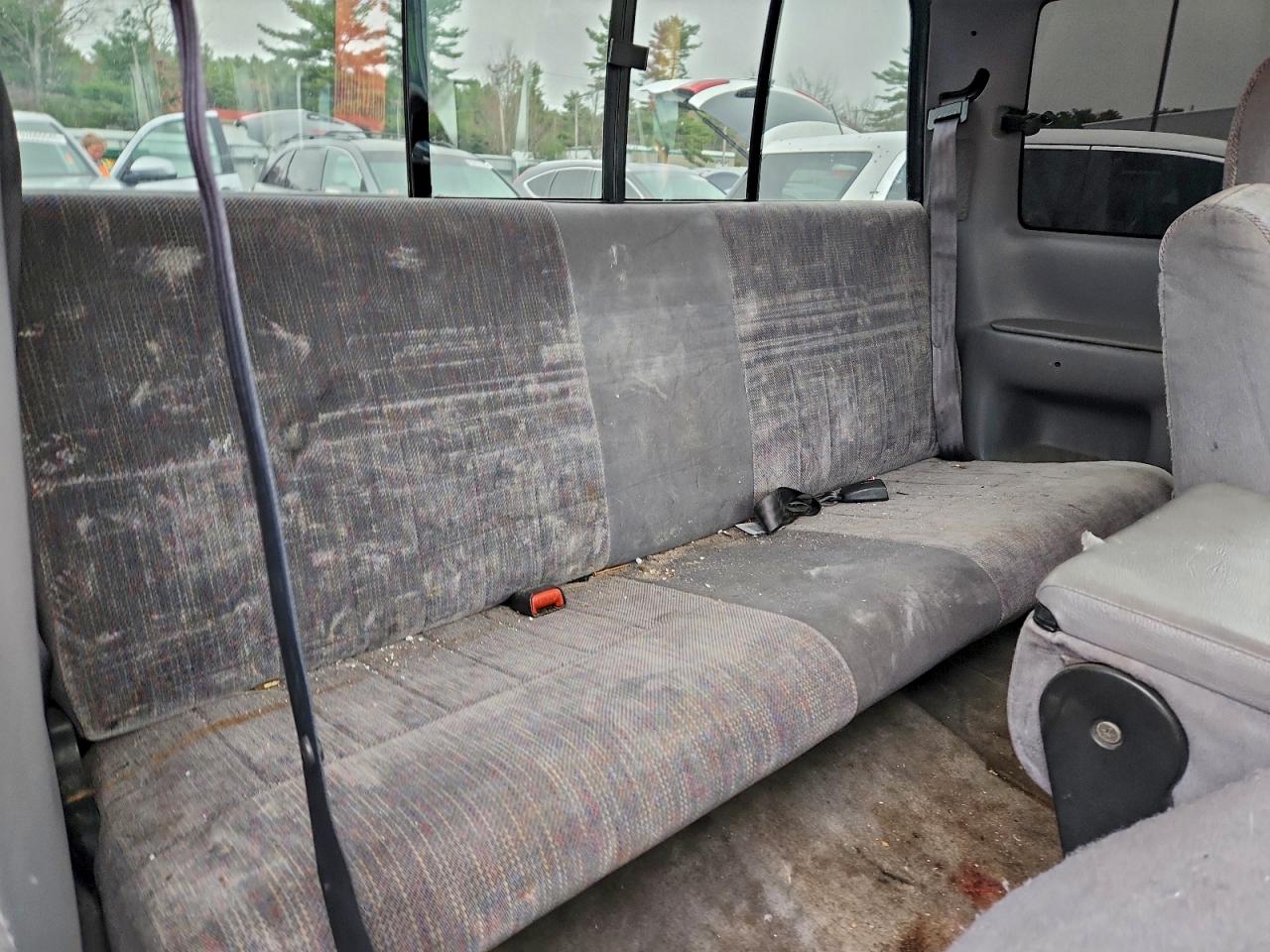 1997 Dodge Ram 1500 VIN: 1B7HF13Z4VJ624872 Lot: 92107475