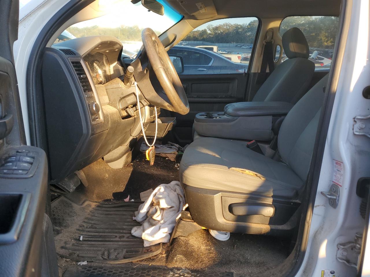 2017 Ram 1500 St VIN: 1C6RR6FT5HS820258 Lot: 91103445