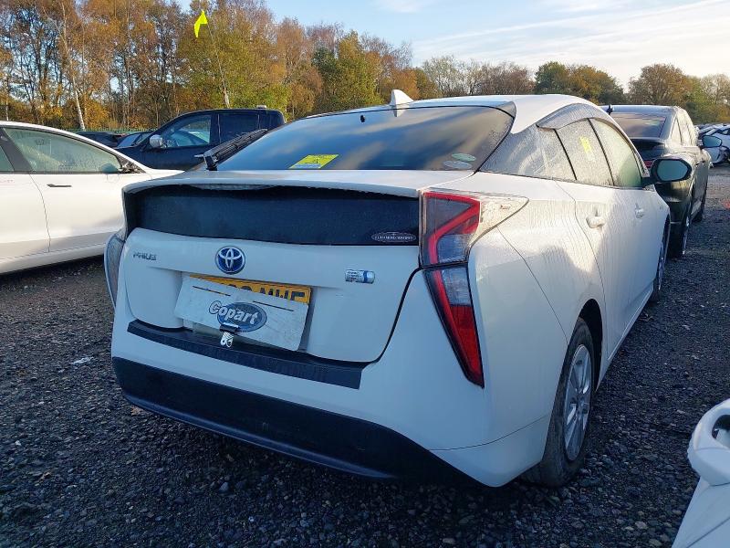 2017 TOYOTA PRIUS T4 VVT-I CVT 