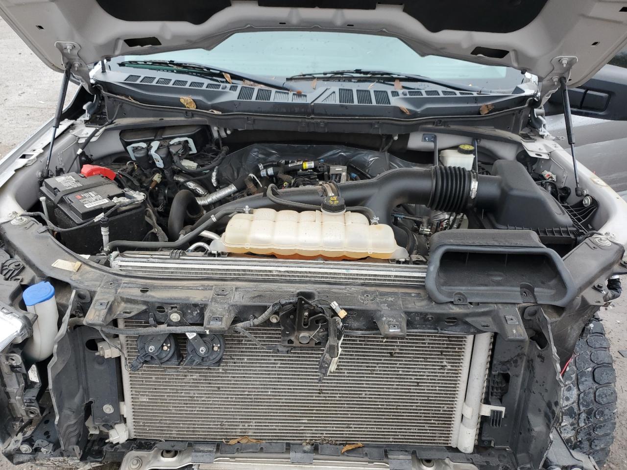 2022 Ford F150 Supercrew VIN: 1FTEW1CP6NKD50215 Lot: 92889625