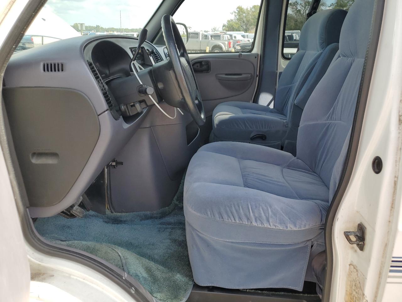 2000 Dodge Ram Van B1500 VIN: 2B6HB11X4YK114497 Lot: 69620955