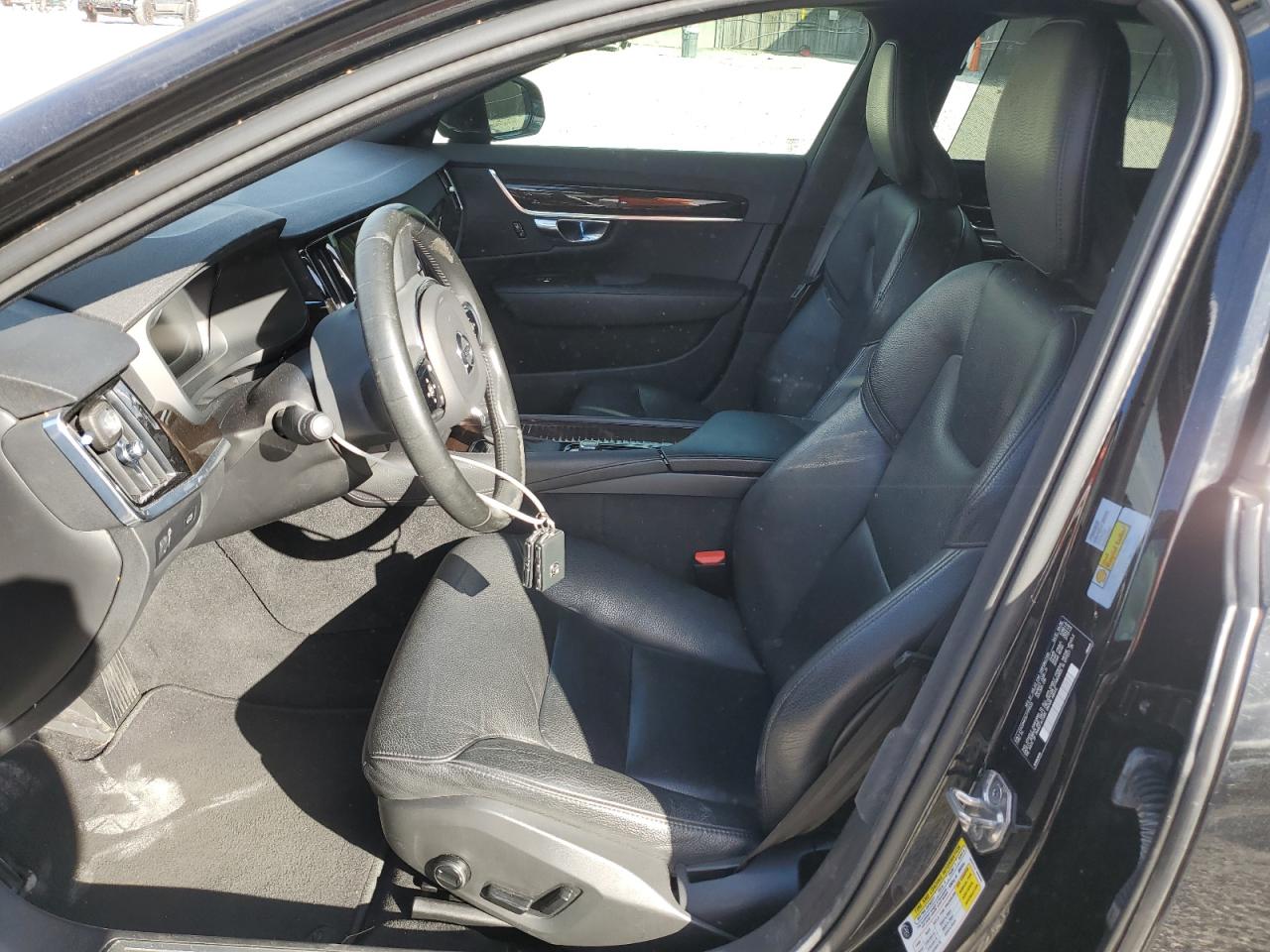 2020 Volvo S90 T6 Momentum VIN: LVYA22MK5LP175533 Lot: 92989635