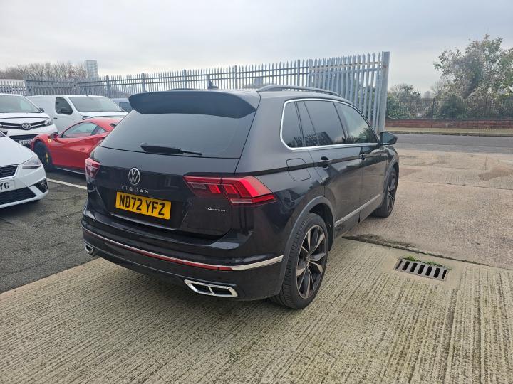 2022 VOLKSWAGEN TIGUAN R-L