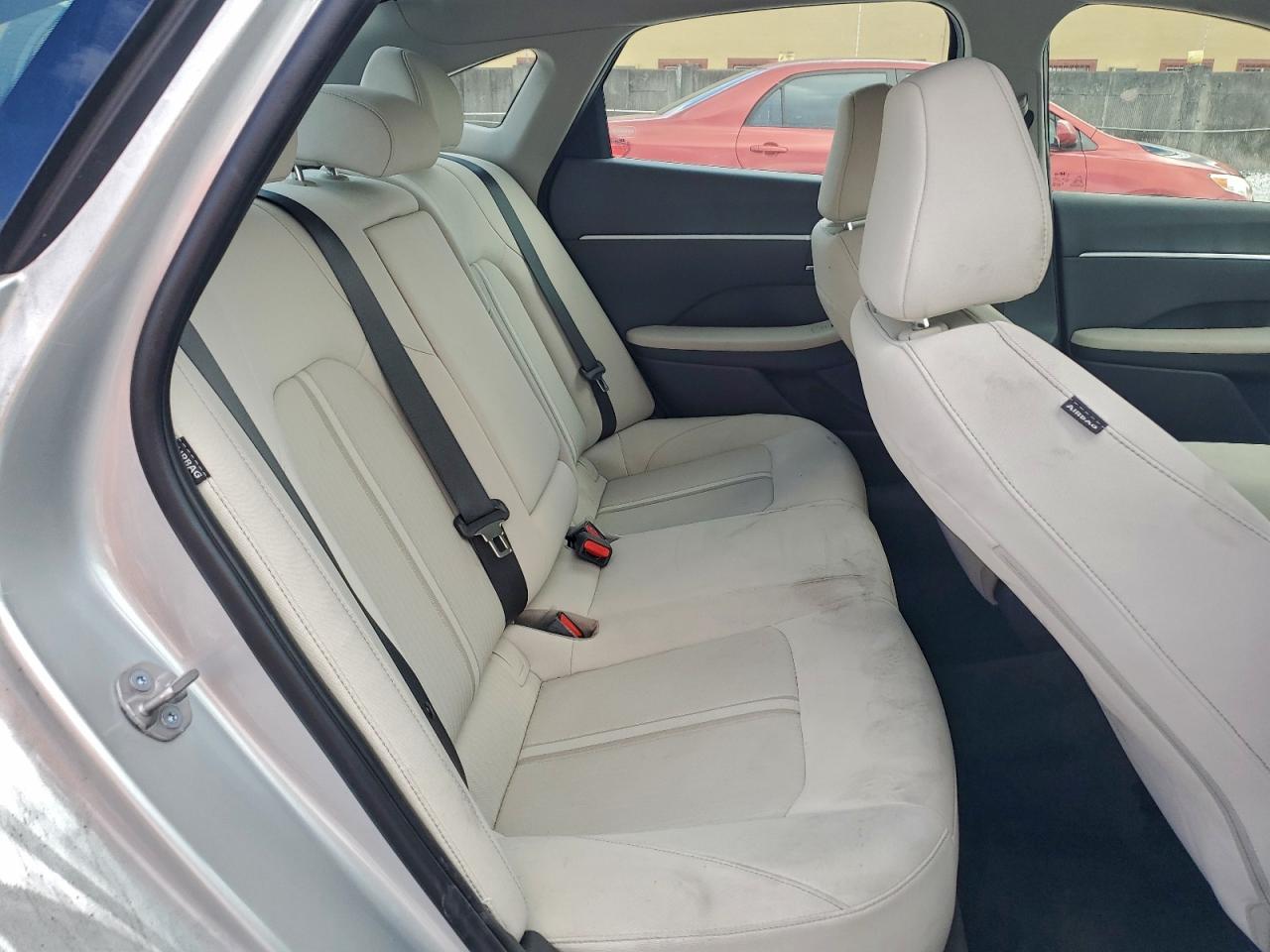 2025 Hyundai Sonata Sel VIN: KMHL64JA3SA464712 Lot: 94700035