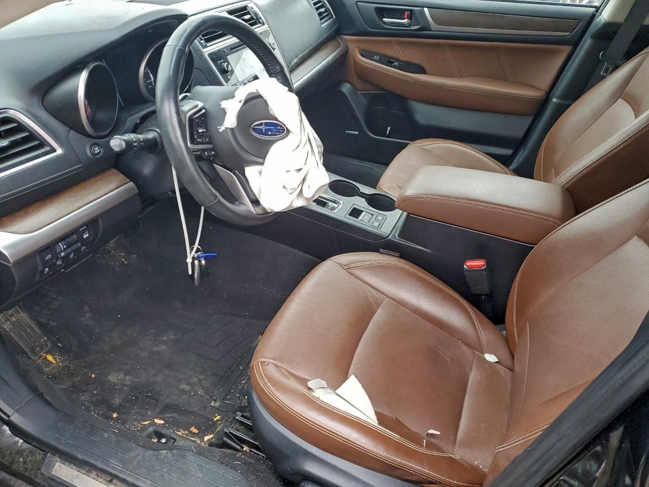 2018 Subaru Outback Touring VIN: 4S4BSATC4J3276577 Lot: 93568625