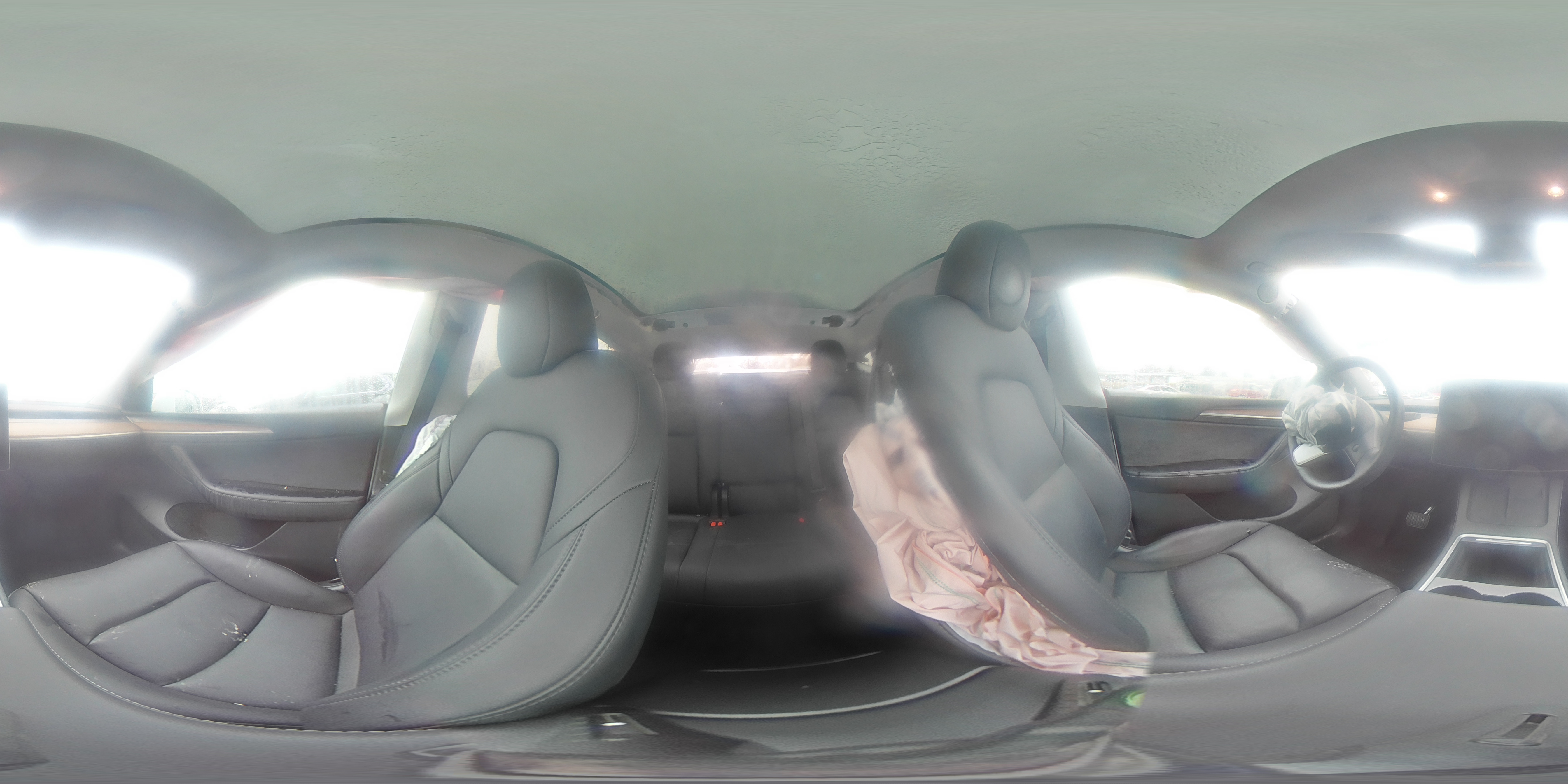 2024 Tesla Model Y VIN: 7SAYGDED2RF047209 Lot: 94340135