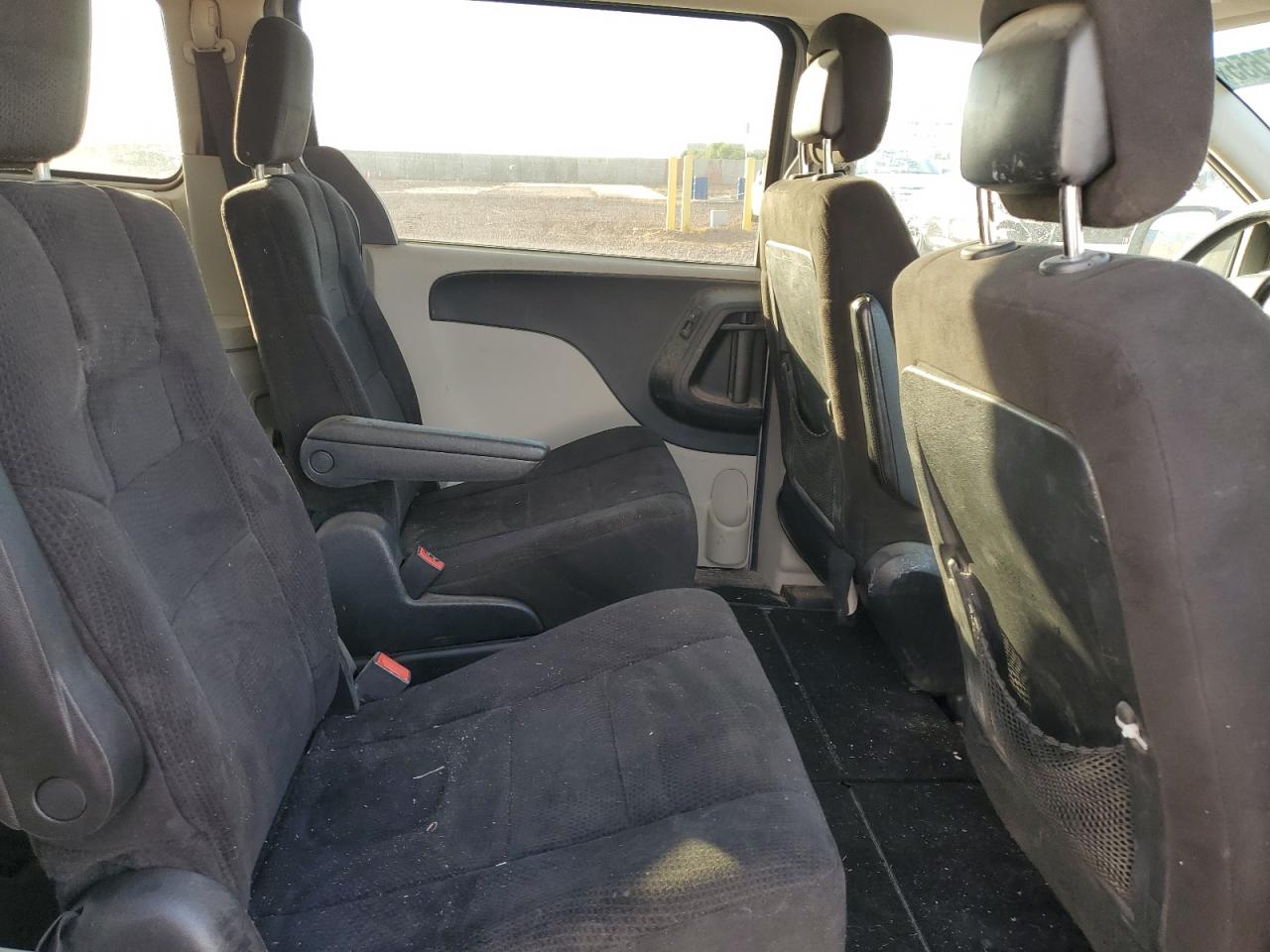 2013 Dodge Grand Caravan Sxt VIN: 2C4RDGCG2DR552592 Lot: 92287655