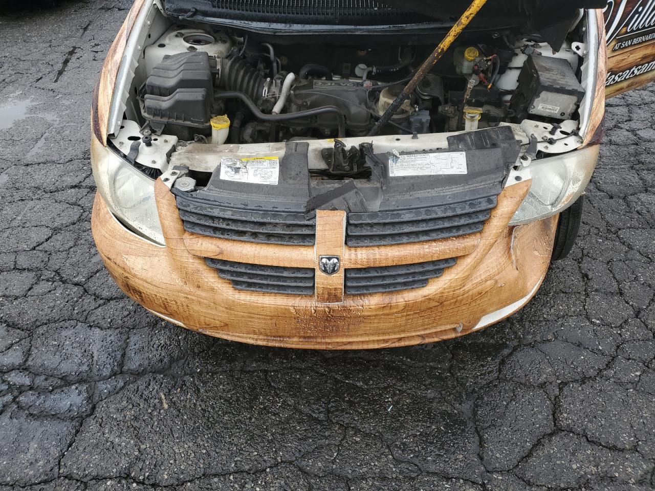 2005 Dodge Grand Caravan Se VIN: 1D4GP24R15B240557 Lot: 91977845