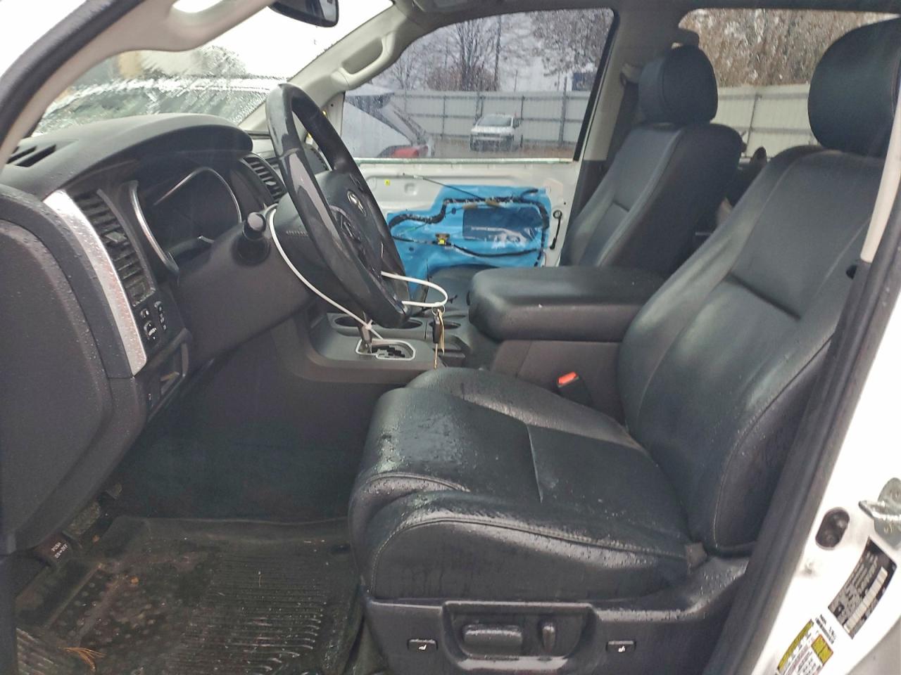 2018 Toyota Sequoia Sr5 VIN: 5TDBY5G10JS158737 Lot: 94168975