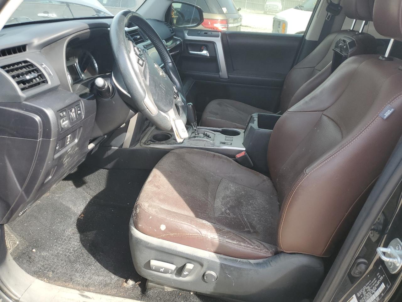 2015 Toyota 4Runner Sr5/Sr5 Premium VIN: JTEBU5JR0F5248005 Lot: 92655665