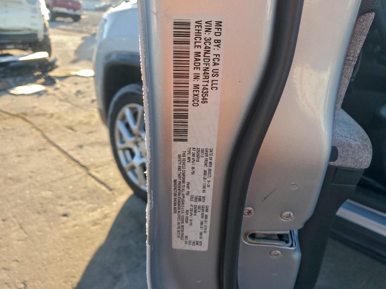 2024 Jeep Compass Latitude Lux VIN: 3C4NJDFN4RT143546 Lot: 93671805