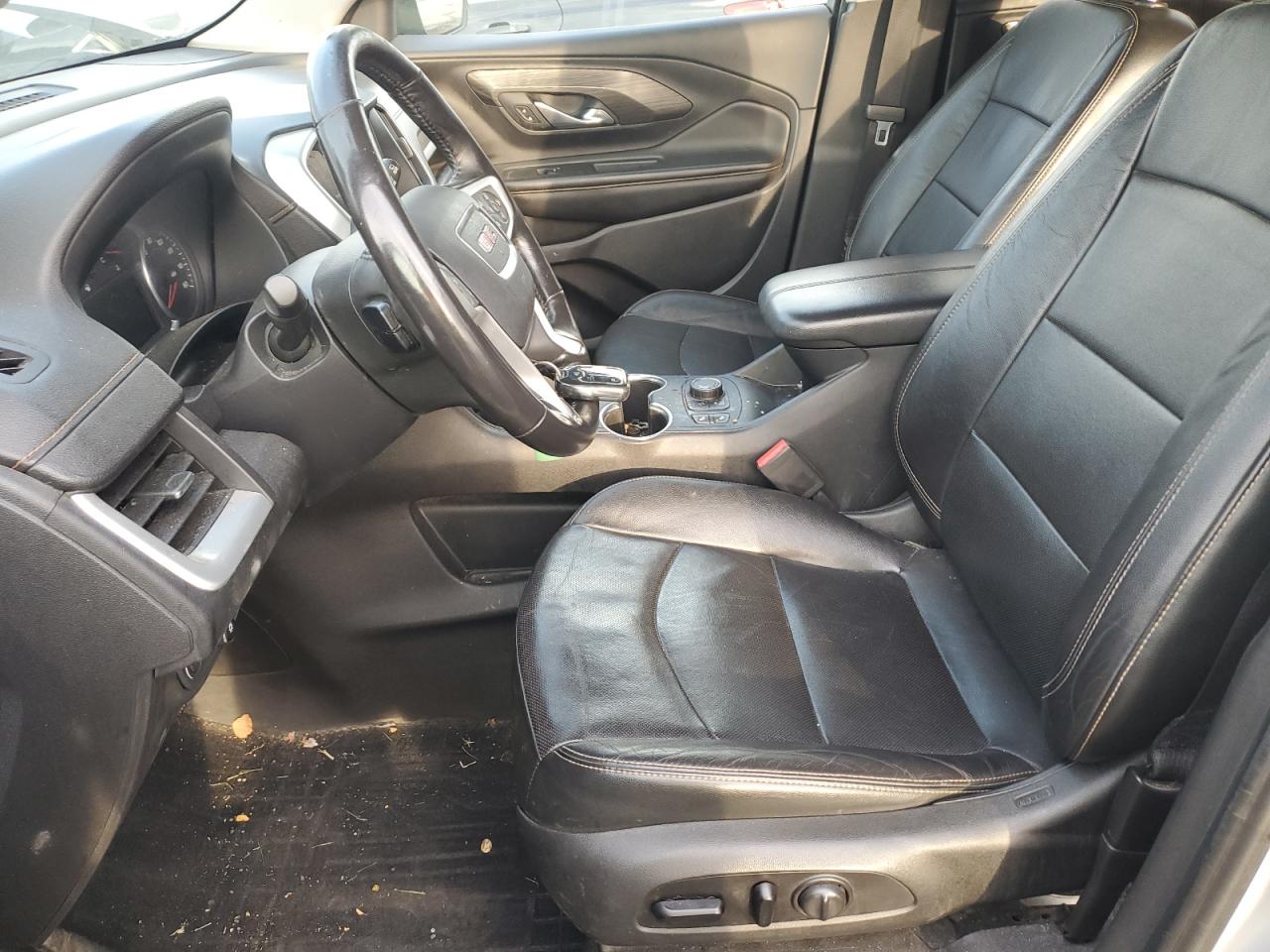 2020 GMC Terrain Slt VIN: 3GKALVEV5LL209341 Lot: 91215005