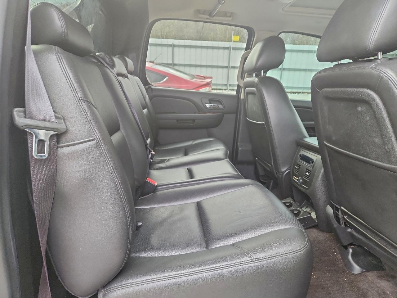 2013 Chevrolet Avalanche Ltz VIN: 3GNTKGE76DG102739 Lot: 94238135