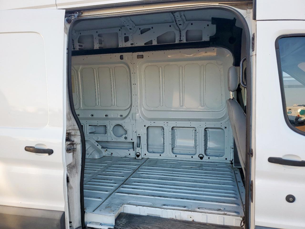 2016 Ford Transit T-250 VIN: 1FTYR3XM7GKA12194 Lot: 91131785