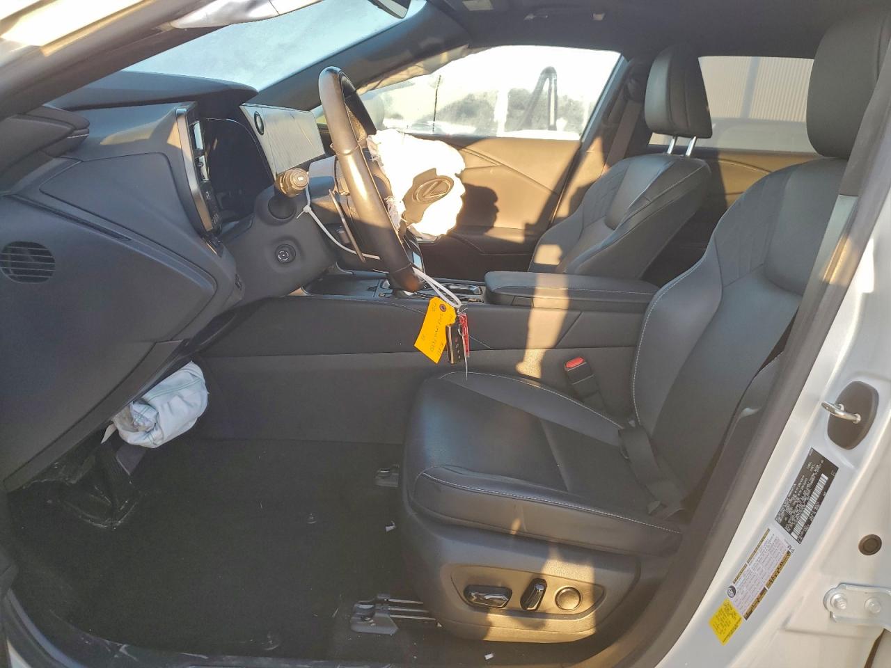 2023 Lexus Rx 350 Premium VIN: JTJCHMAA2P2009248 Lot: 93923665