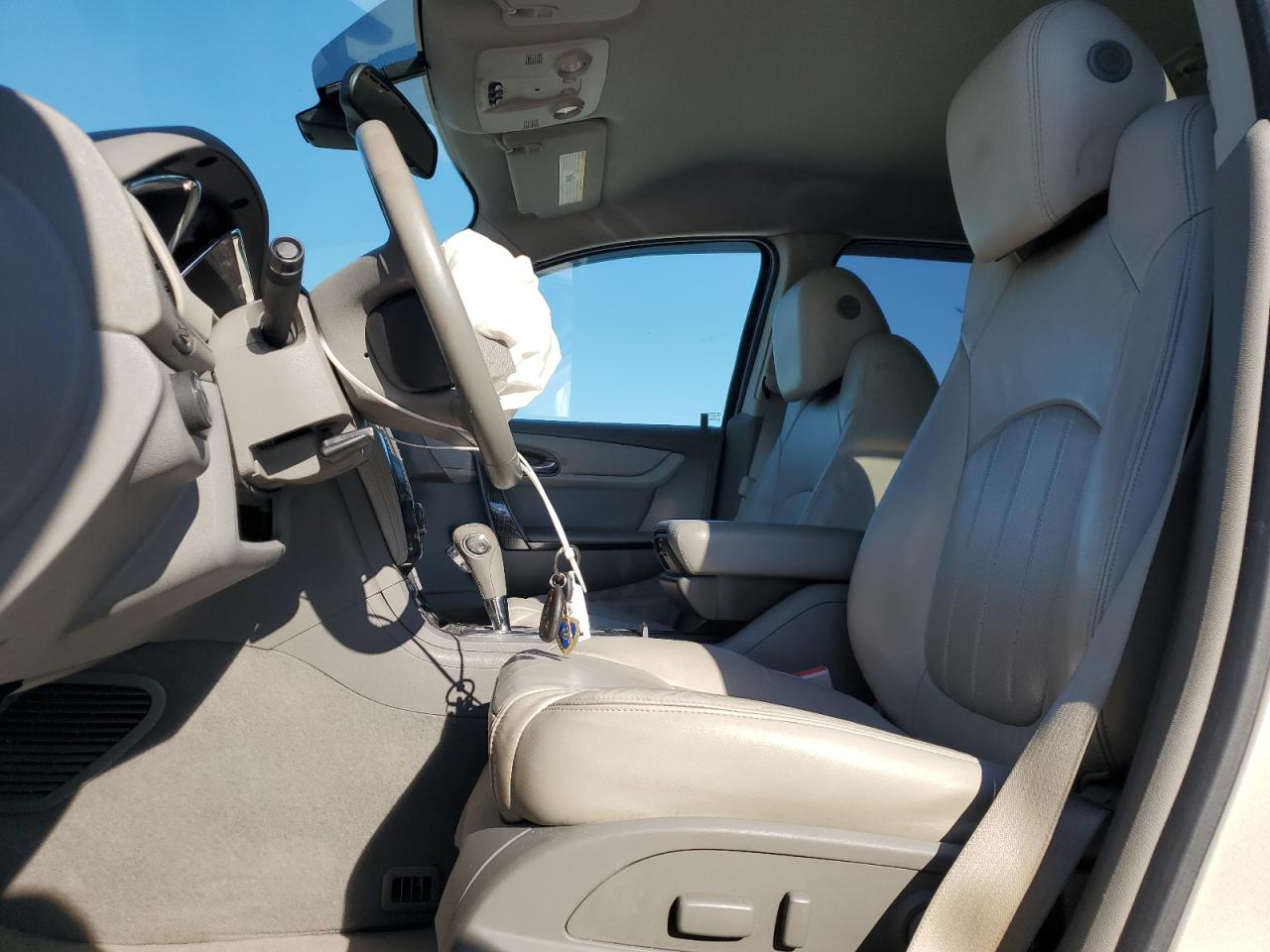 2015 Chevrolet Traverse Ltz VIN: 1GNKRJKD7FJ360204 Lot: 93858345