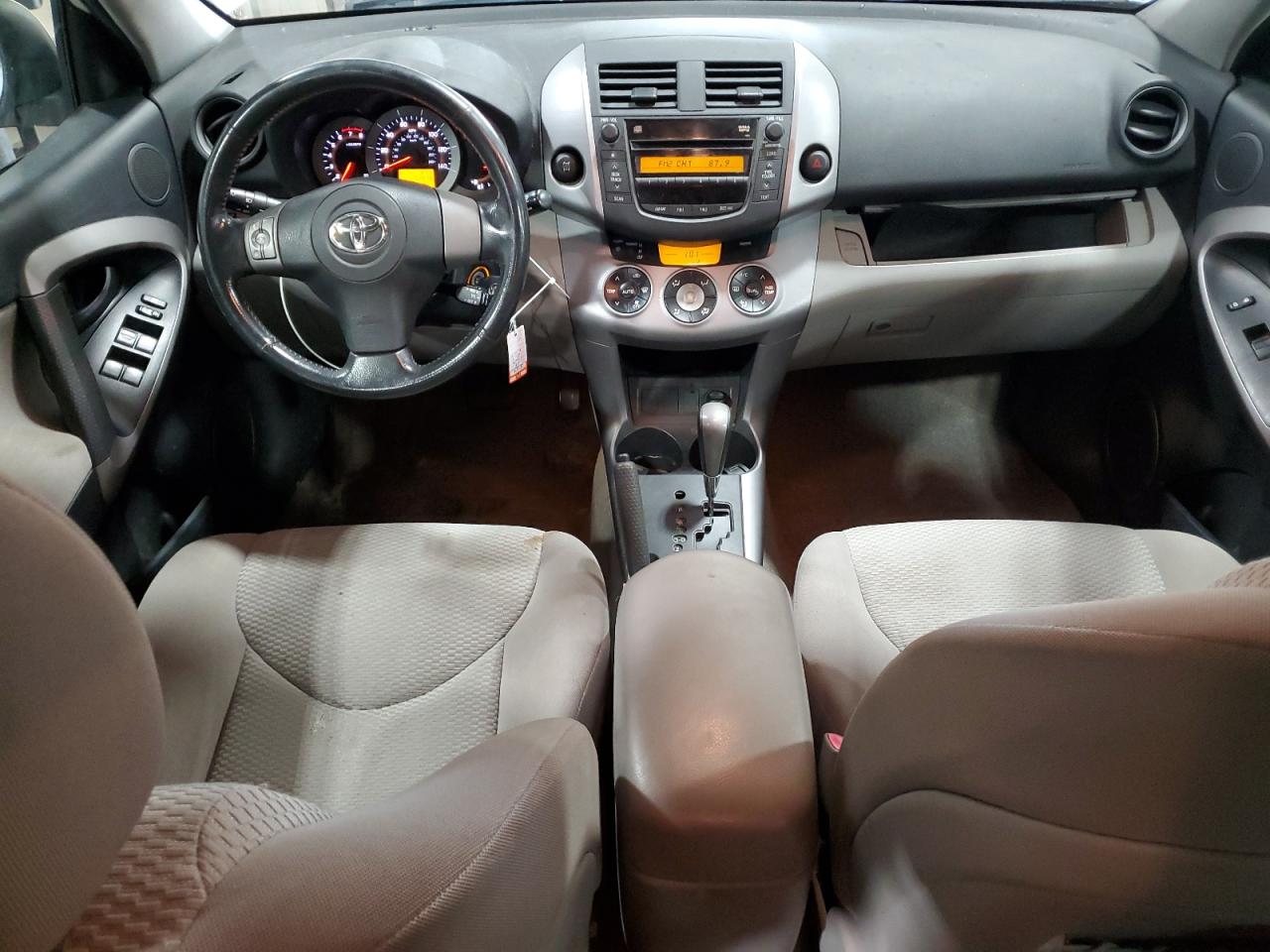 2008 Toyota Rav4 Limited VIN: JTMBD31V385127199 Lot: 90373925