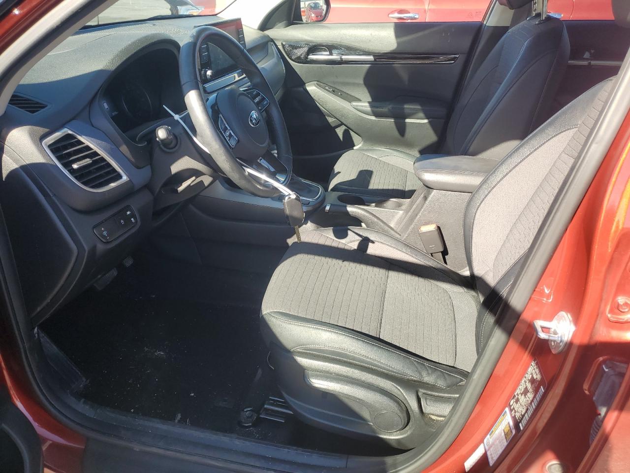 2021 Kia Seltos S VIN: KNDEUCAA8M7103442 Lot: 91327365