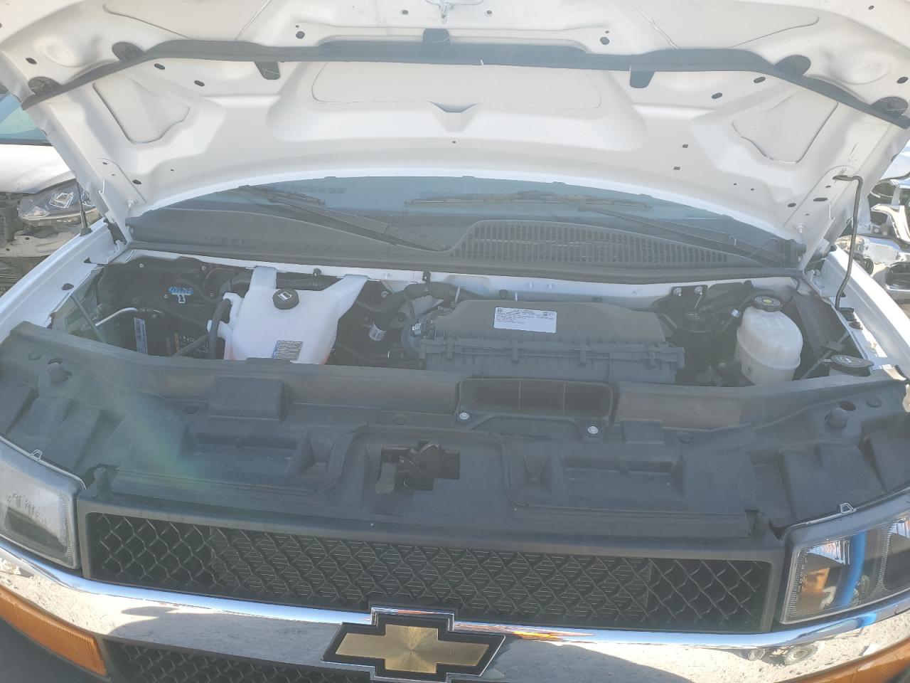 2024 Chevrolet Express Delivery Van VIN: 1GCWGAFP9R1228988 Lot: 92851925