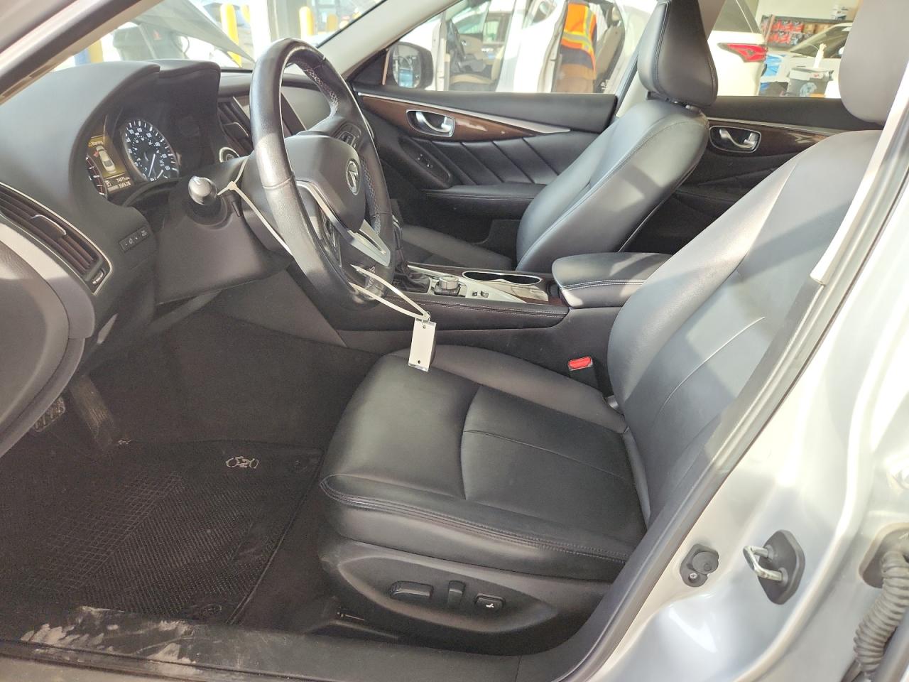 2019 Infiniti Q50 Luxe VIN: JN1EV7AR0KM551346 Lot: 93629475