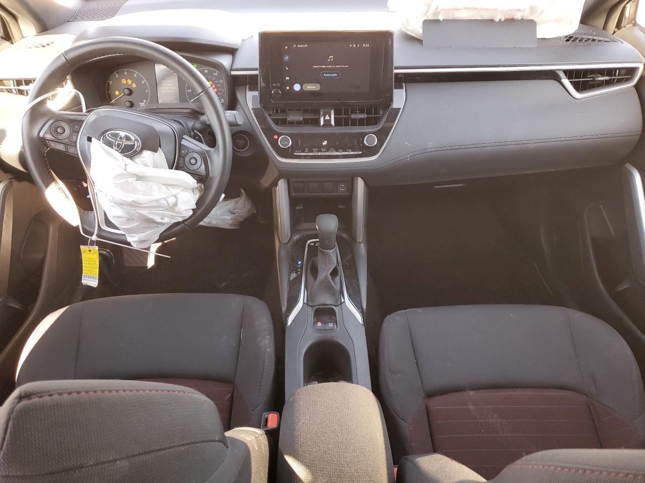 2024 Toyota Corolla Cross Se VIN: 7MUFBABG0RV057870 Lot: 92746415