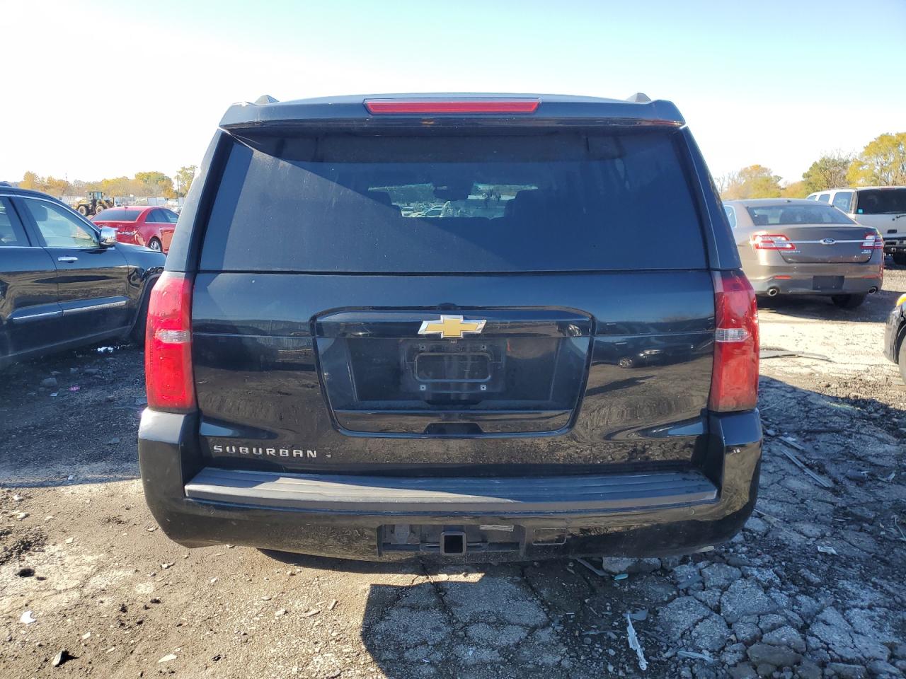 2018 Chevrolet Suburban C1500 Lt VIN: 1GNSCHKC6JR179235 Lot: 91560235