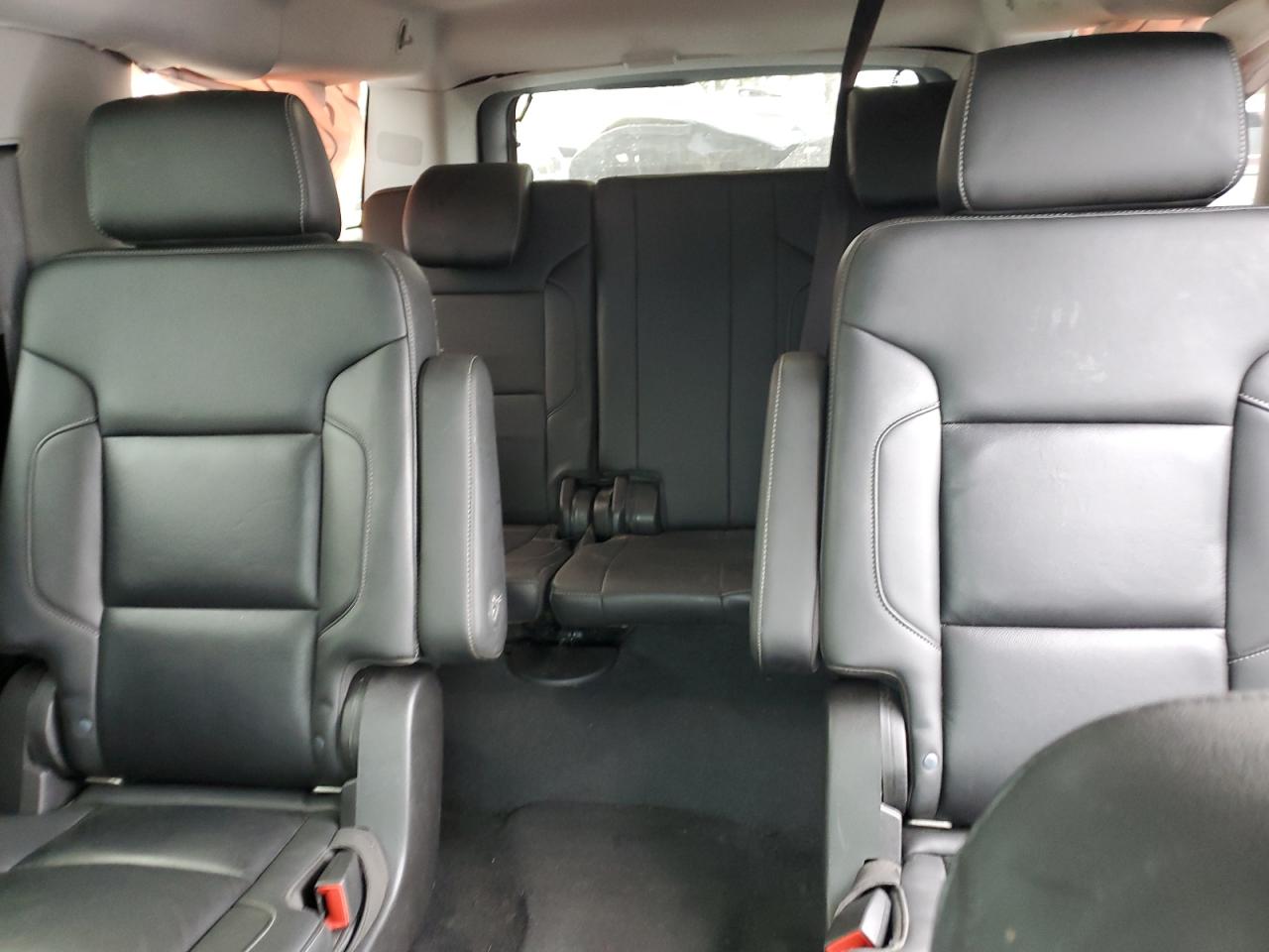 2019 Chevrolet Suburban C1500 Lt VIN: 1GNSCHKC4KR325620 Lot: 91501525