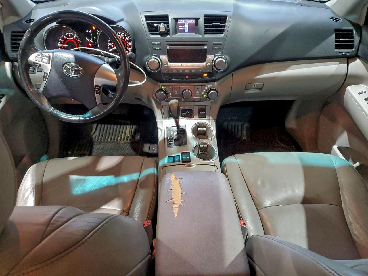 2011 Toyota Highlander Base VIN: 5TDZK3EH1BS037110 Lot: 92078815