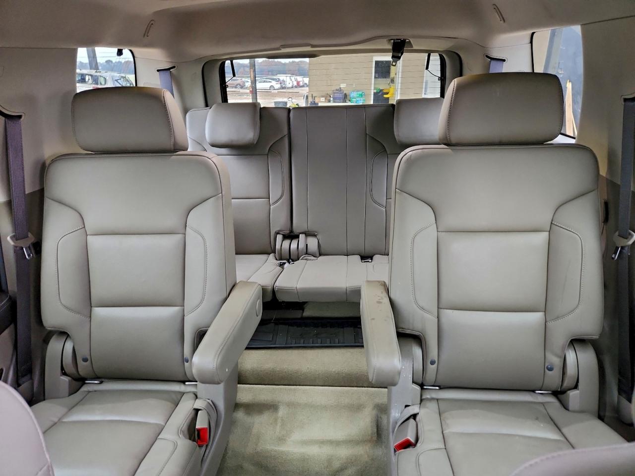 2018 Chevrolet Tahoe K1500 Lt VIN: 1GNSKBKC7JR401328 Lot: 82760705