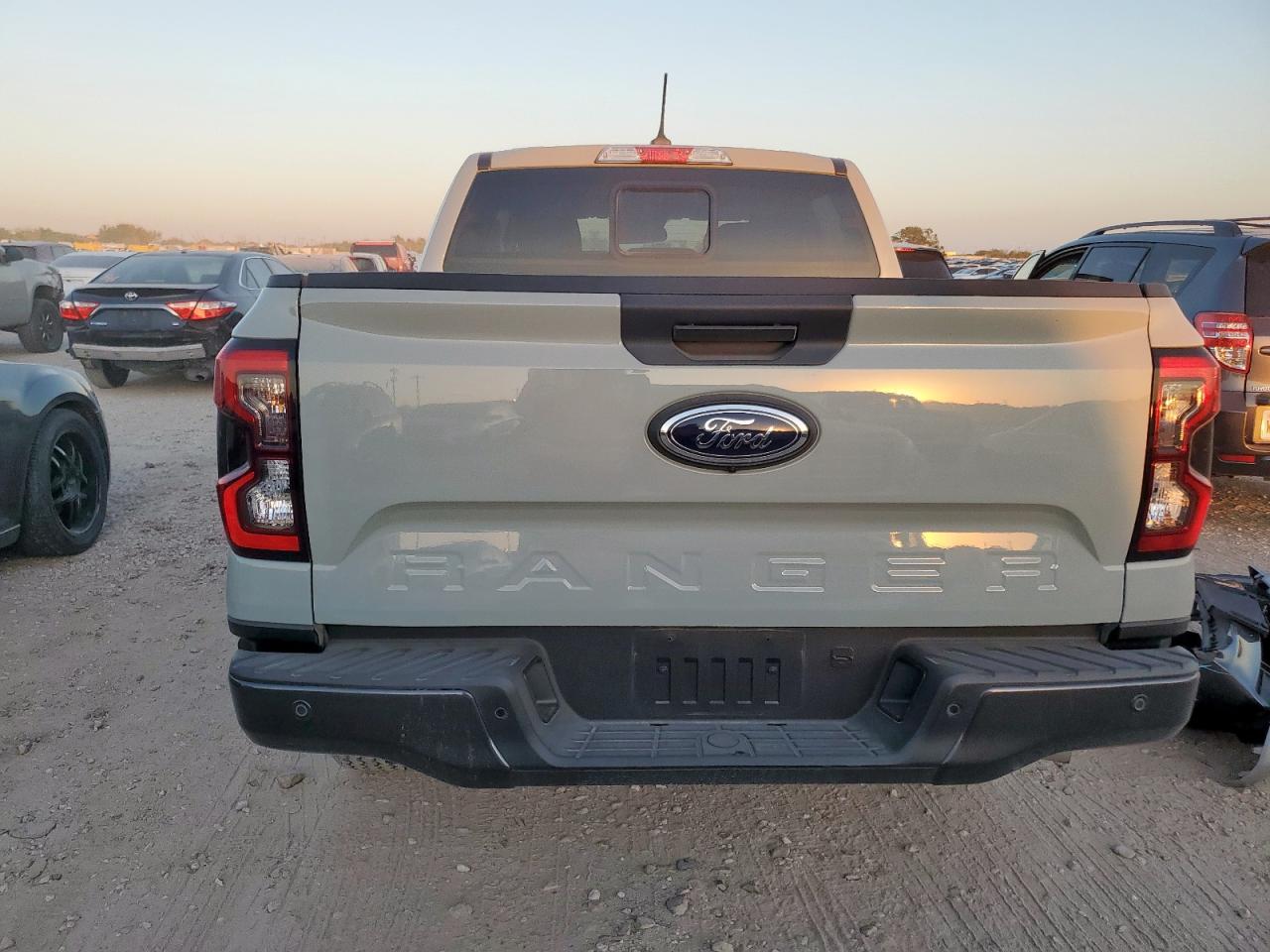 2024 Ford Ranger Xlt VIN: 1FTER4HH1RLE24585 Lot: 92437155